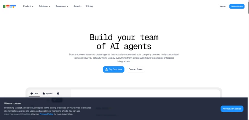 Dust 产品页面，展示连接公司知识与工具的能力
