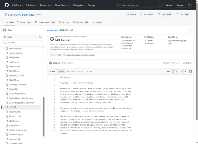 OpenClaw LICENSE 页面展示 MIT License 授权信息，用于说明它是开源工具而非封闭式 SaaS 套餐。