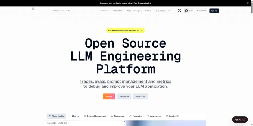 Langfuse 官网首页截图